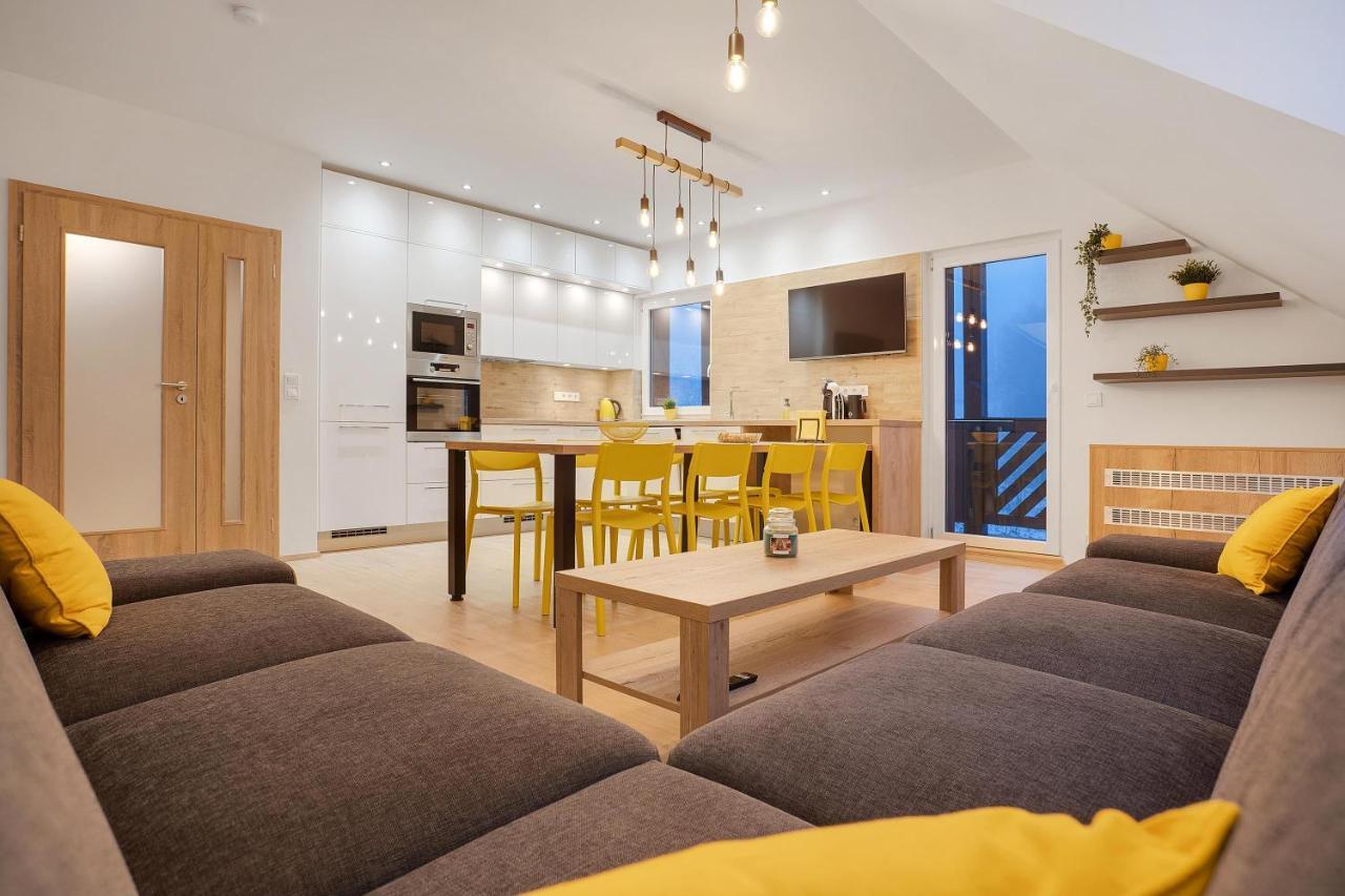 Krusnohorske Strane Apartment Loučná pod Klínovcem Exterior foto