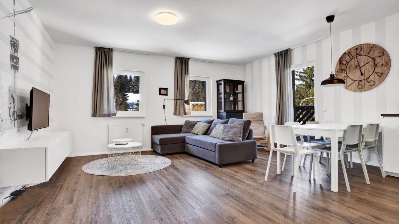 Krusnohorske Strane Apartment Loučná pod Klínovcem Exterior foto