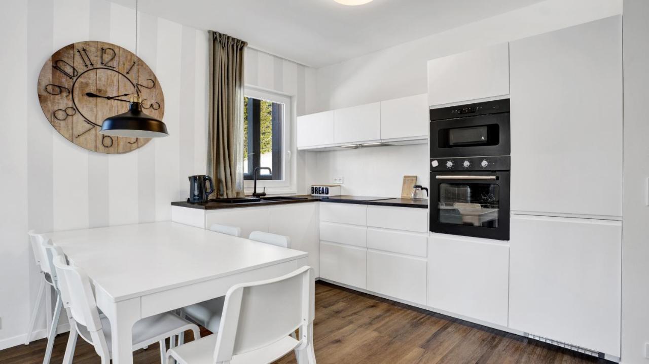 Krusnohorske Strane Apartment Loučná pod Klínovcem Exterior foto