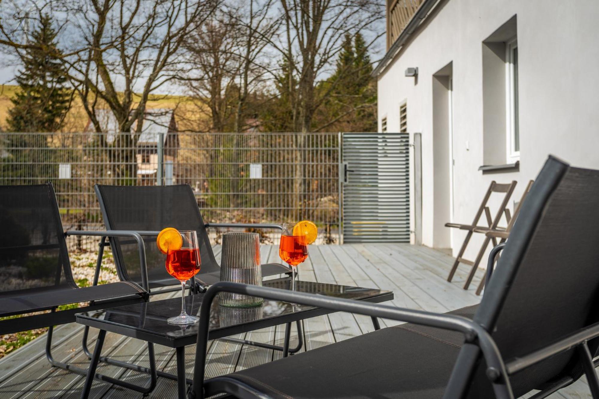 Krusnohorske Strane Apartment Loučná pod Klínovcem Exterior foto